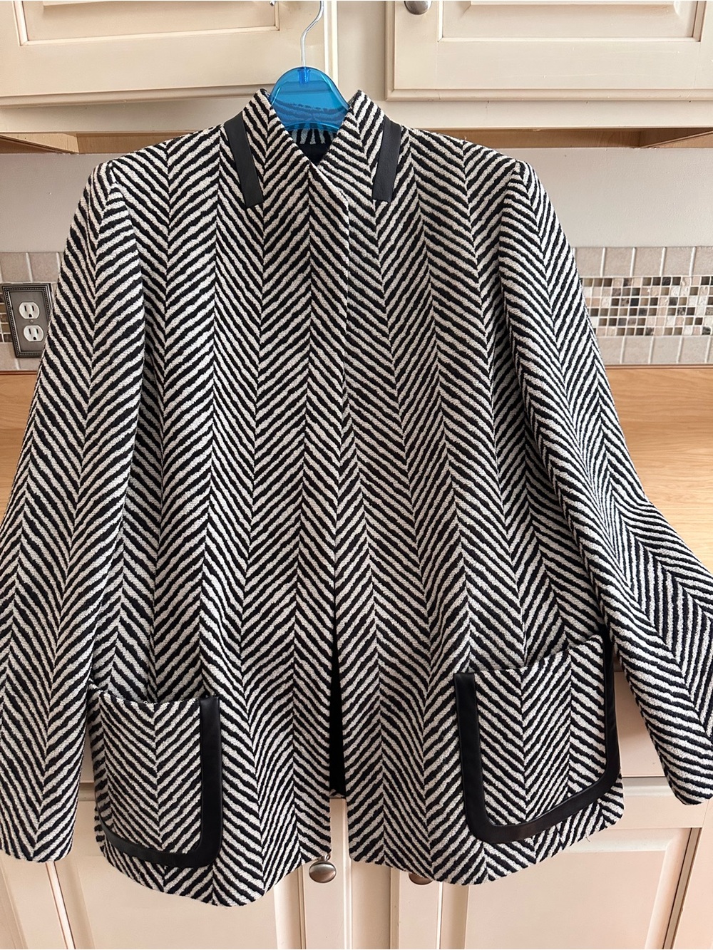 Dana Buchman Black & off white Herringbone Open Front Jacket 100 % leather trim